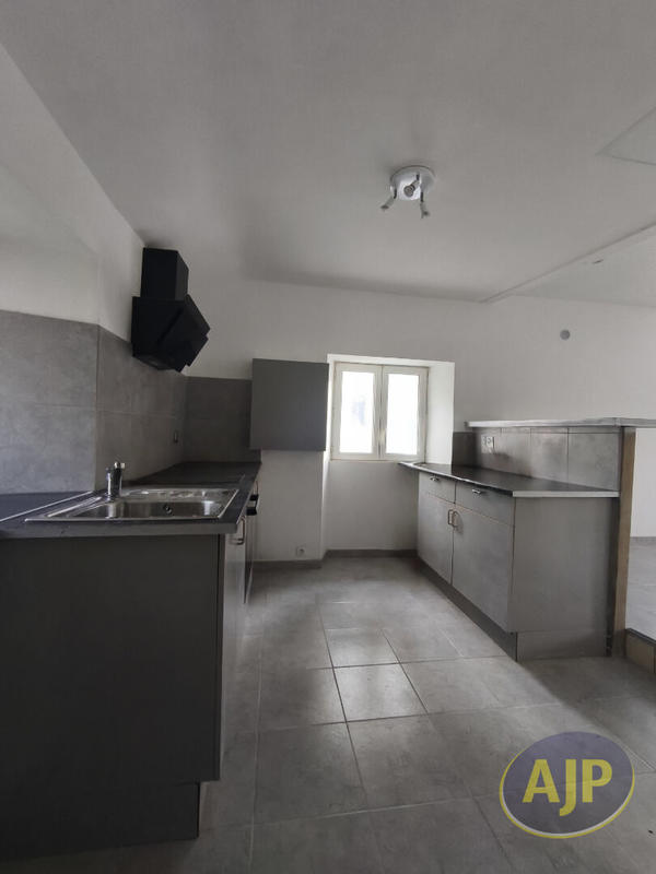 Maison - 50 m² - 2 pièces