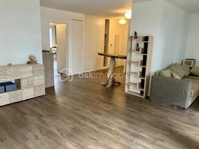 Appartement - 84 m² - 4 pièces
