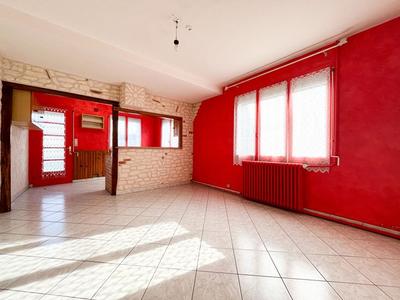 Maison - 148 m² - 7 pièces