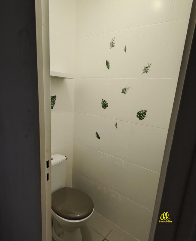 Appartement - 80 m² - 5 pièces