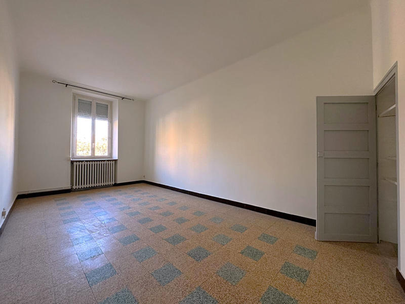 Immeuble - 178 m² - 9 pièces