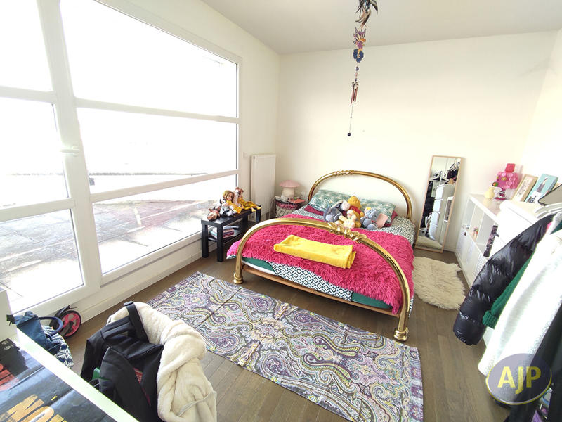 Appartement - 87 m² - 4 pièces