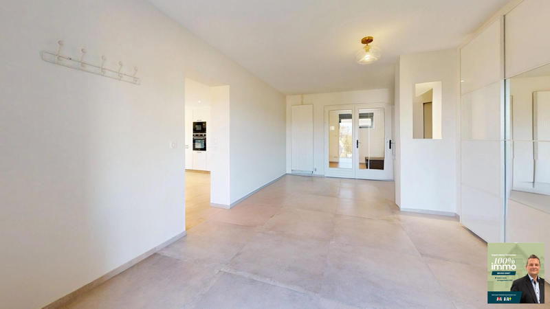 Maison - 239 m² - 6 pièces