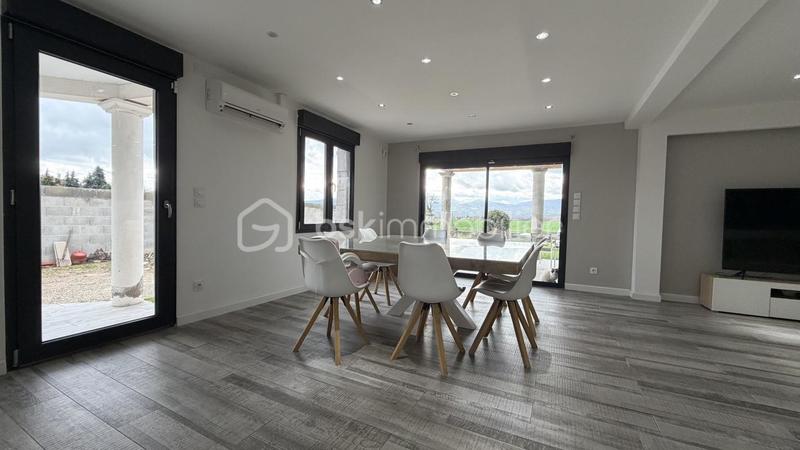 Maison - 160 m² - 7 pièces