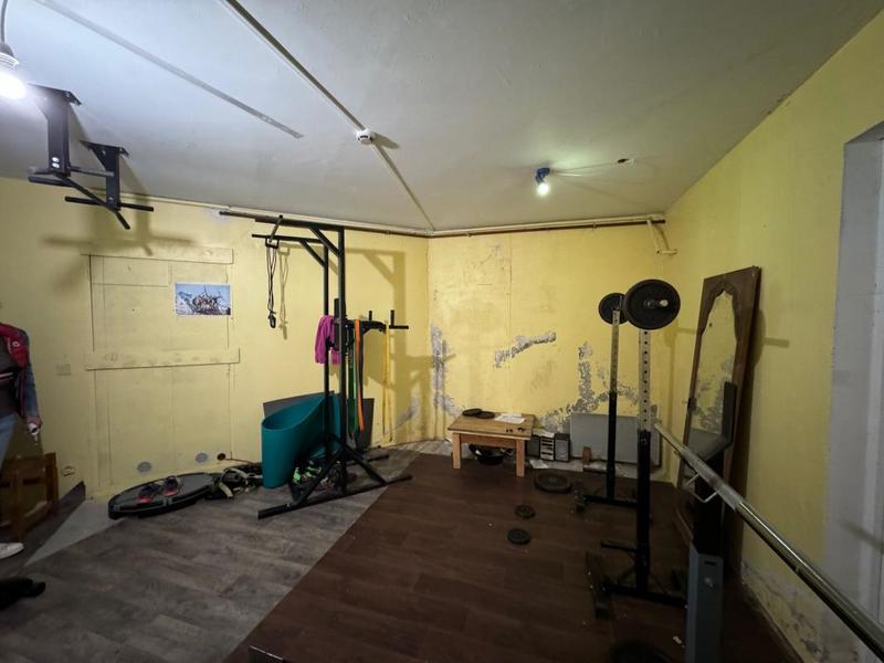 Maison - 200 m² - 3 pièces