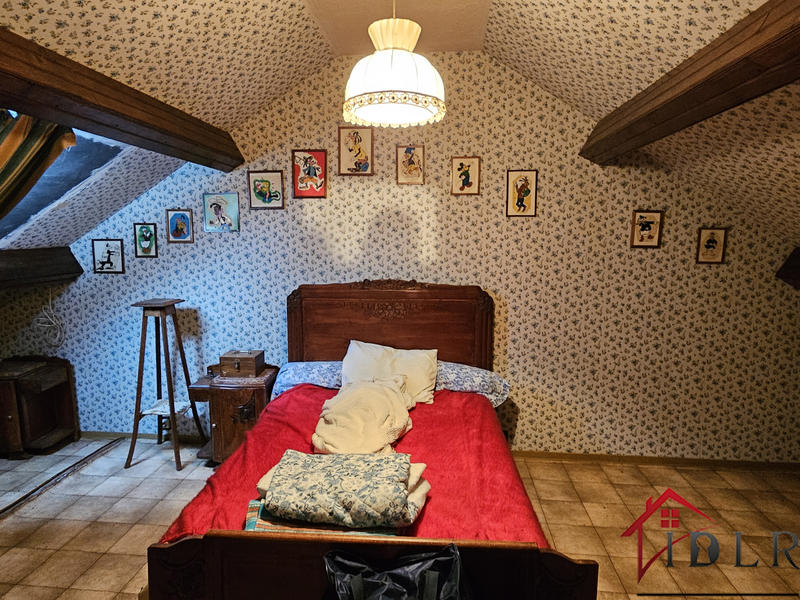 Maison - 102 m² - 6 pièces