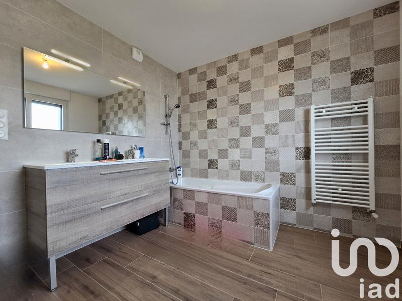 Maison - 123 m² - 6 pièces