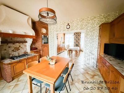 Maison - 150 m² - 6 pièces