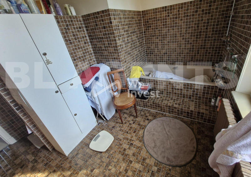 Maison - 178 m² - 7 pièces