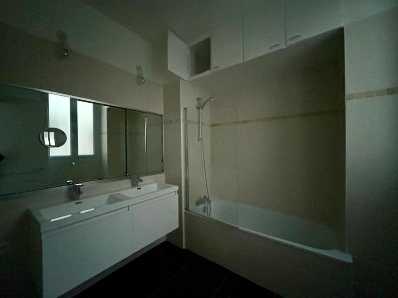 Appartement - 137 m² - 6 pièces