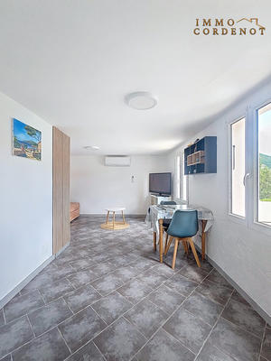 Maison - 27 m² - 1 pièce