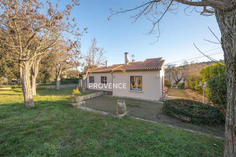 Maison - 97 m² - 4 pièces