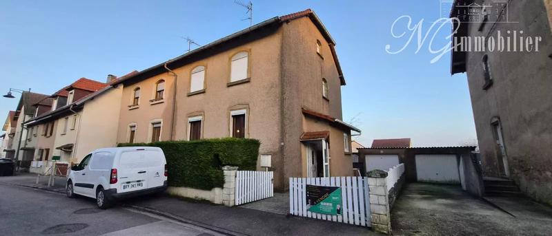 Maison - 144 m² - 5 pièces