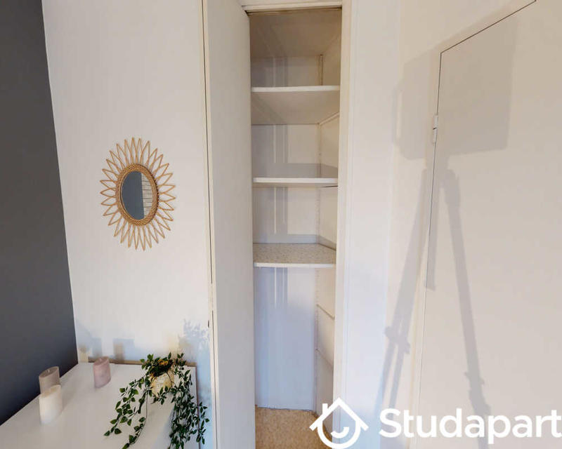 Chambre - 40 m² - 1 pièce
