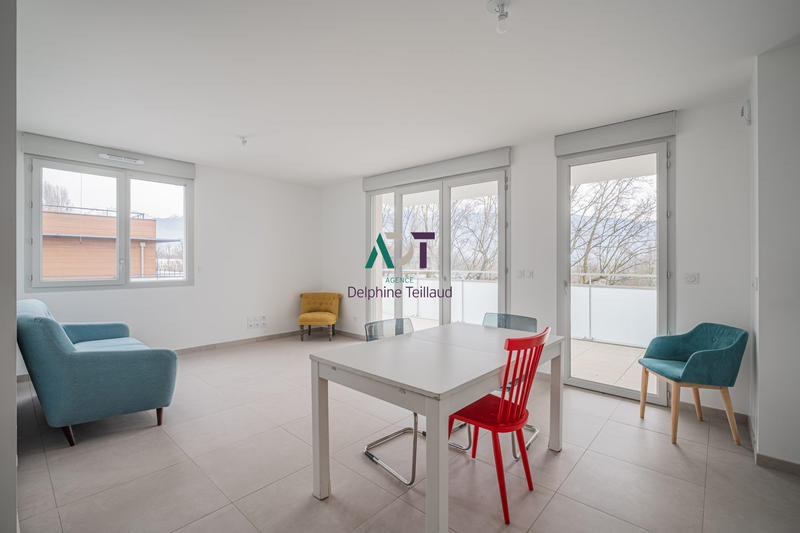 Appartement - 77 m² - 4 pièces