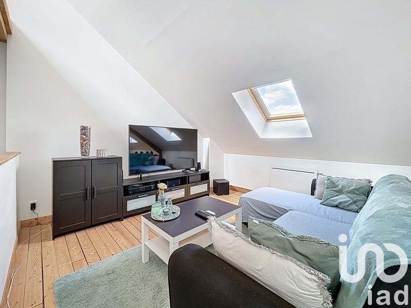 Maison - 240 m² - 9 pièces