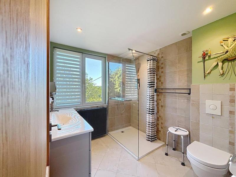 Maison traditionnelle - 160 m² - 6 pièces