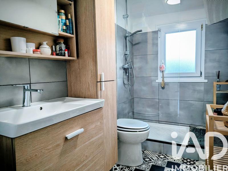 Maison - 85 m² - 4 pièces