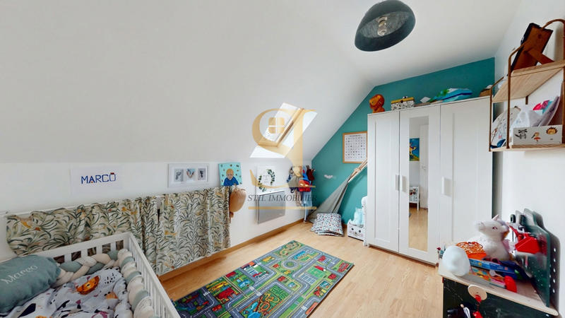 Maison - 101 m² - 5 pièces