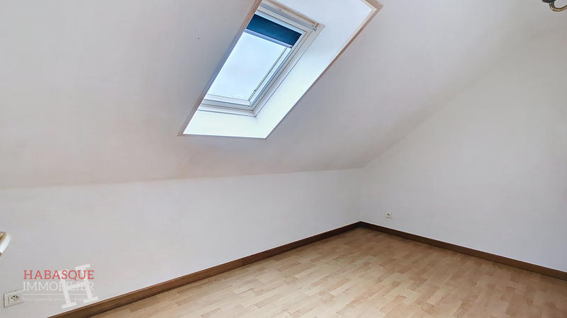 Maison - 80 m² - 5 pièces