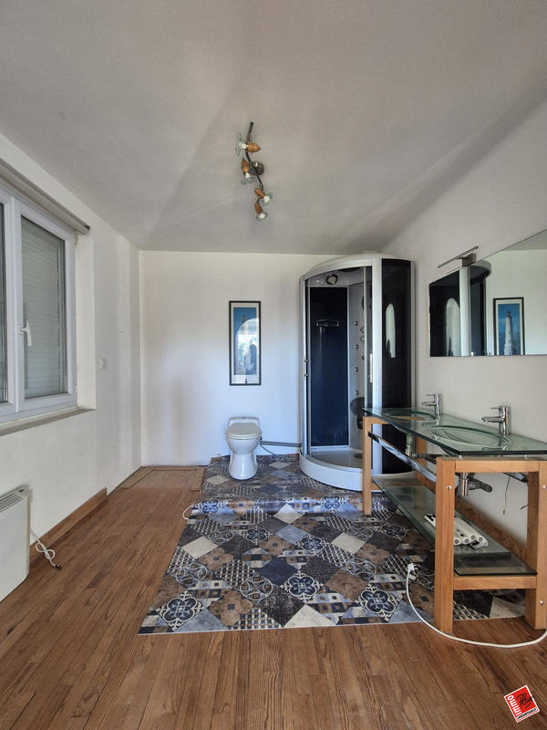 Maison ancienne - 97 m² - 5 pièces