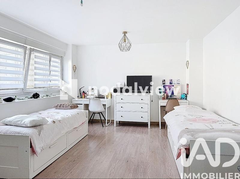 Appartement - 100 m² - 4 pièces