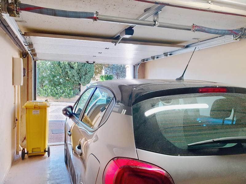 Maison - 93 m² - 5 pièces