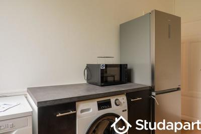 Chambre - 11 m² - 1 pièce