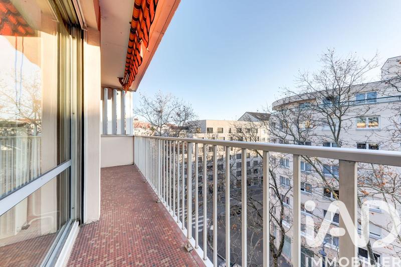 Appartement - 82 m² - 3 pièces