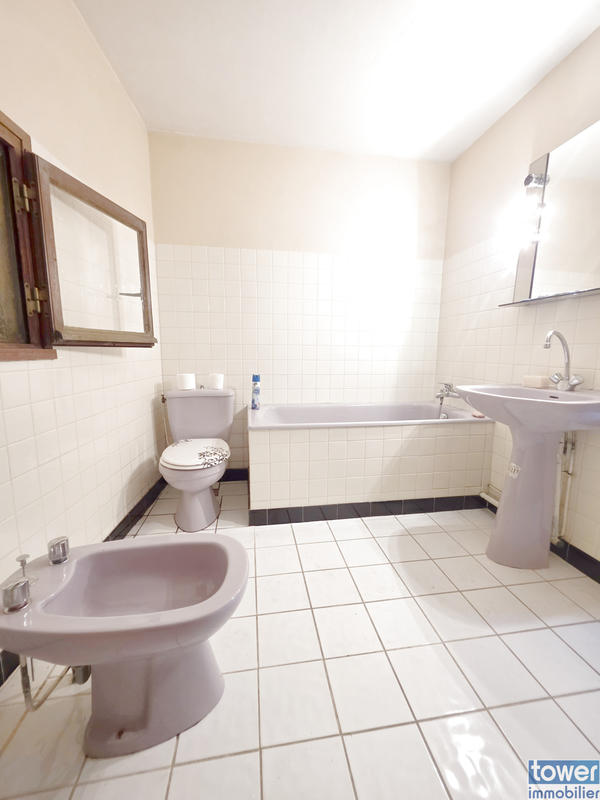 Maison - 100 m² - 4 pièces