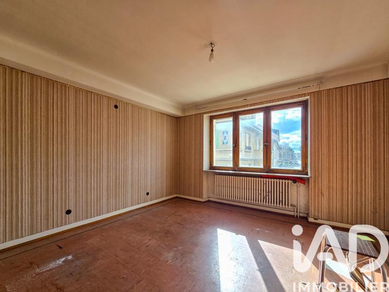 Maison - 121 m² - 7 pièces