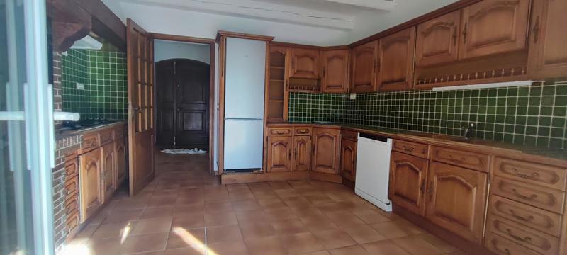 Maison - 256 m² - 6 pièces