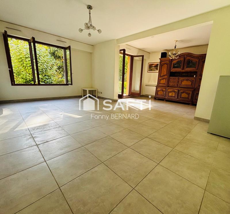 Appartement - 90 m² - 4 pièces