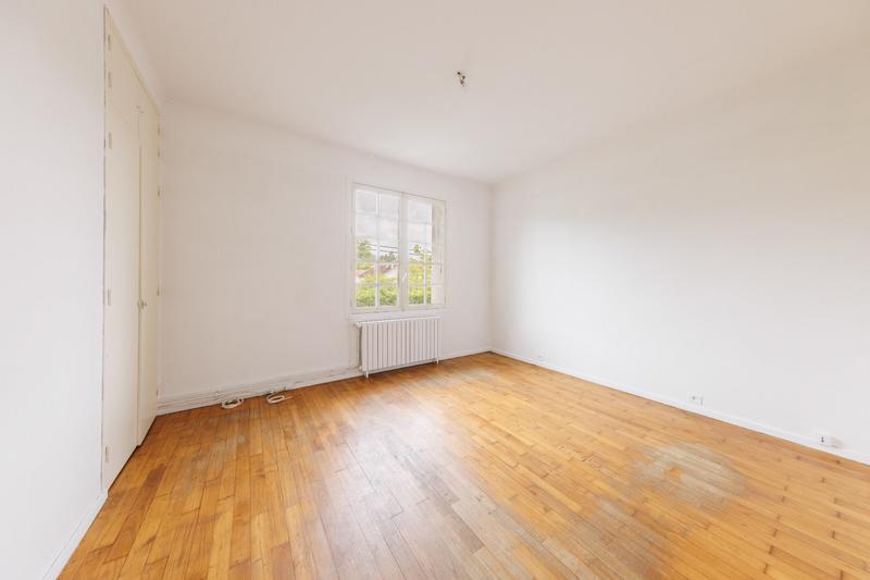 Maison - 149 m² - 7 pièces