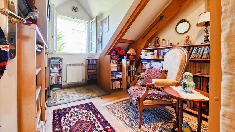 Maison d'architecte - 241 m² - 7 pièces