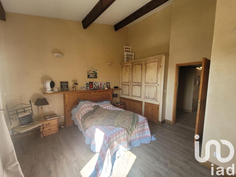 Maison - 445 m² - 15 pièces