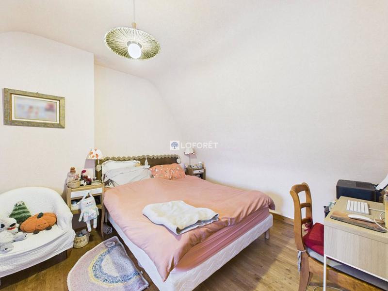 Maison traditionnelle - 70 m² - 4 pièces