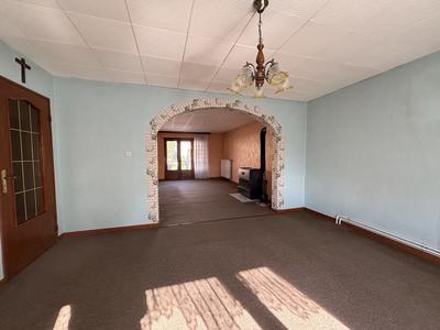 Maison traditionnelle - 142 m² - 7 pièces