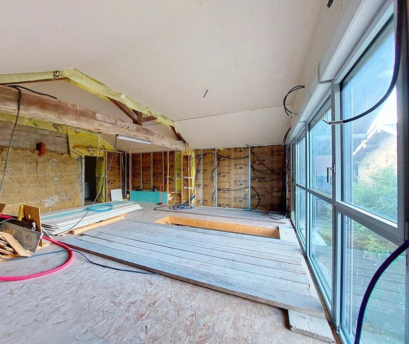 Maison - 140 m² - 4 pièces