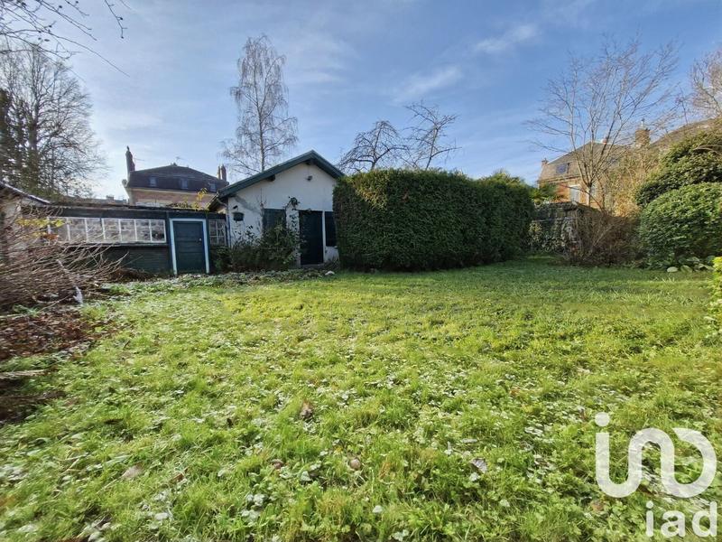 Maison de ville - 260 m² - 11 pièces