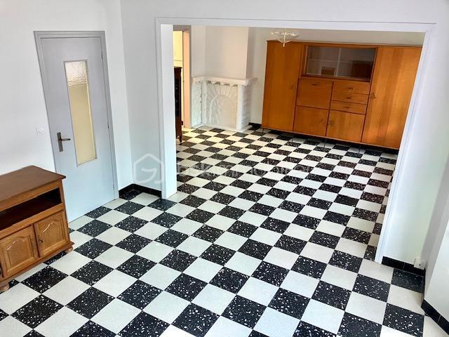 Maison - 141 m² - 6 pièces