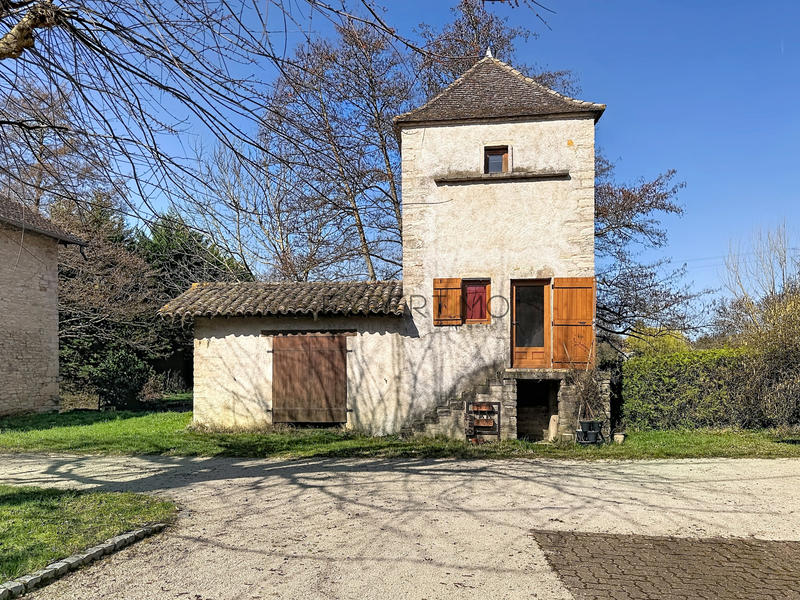 Propriété - 145 m² - 8 pièces