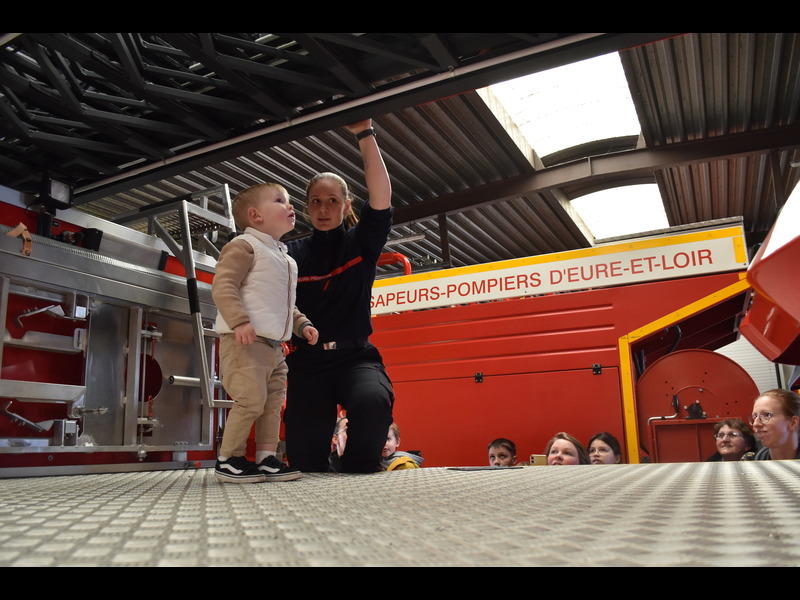 Complet 18/02 Tout Feu Tout Flamme I la Perch’Patrouille - Visite de la caserne de pompiers