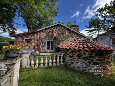 Corps de ferme - 98 m² - 6 pièces