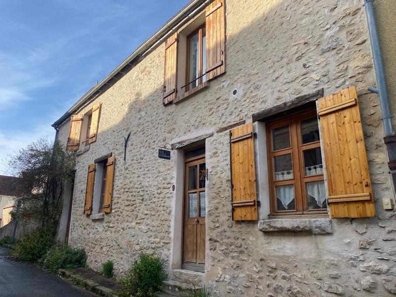 Maison - 95 m² - 4 pièces