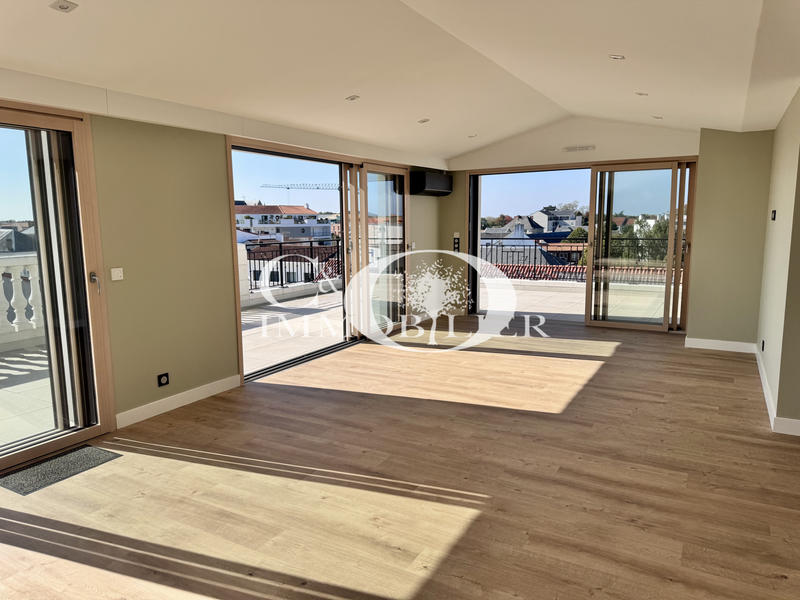 Appartement - 131 m² - 4 pièces