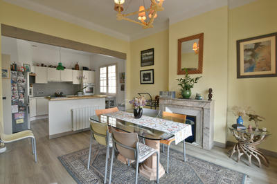 Appartement - 140 m² - 5 pièces