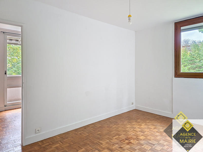 Appartement - 76 m² - 4 pièces