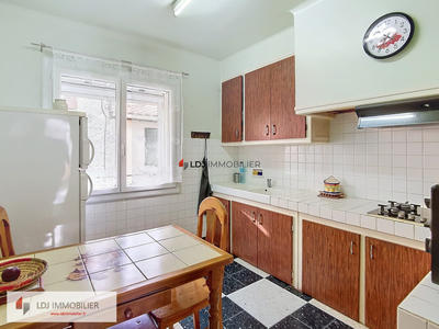 Villa - 100 m² - 5 pièces