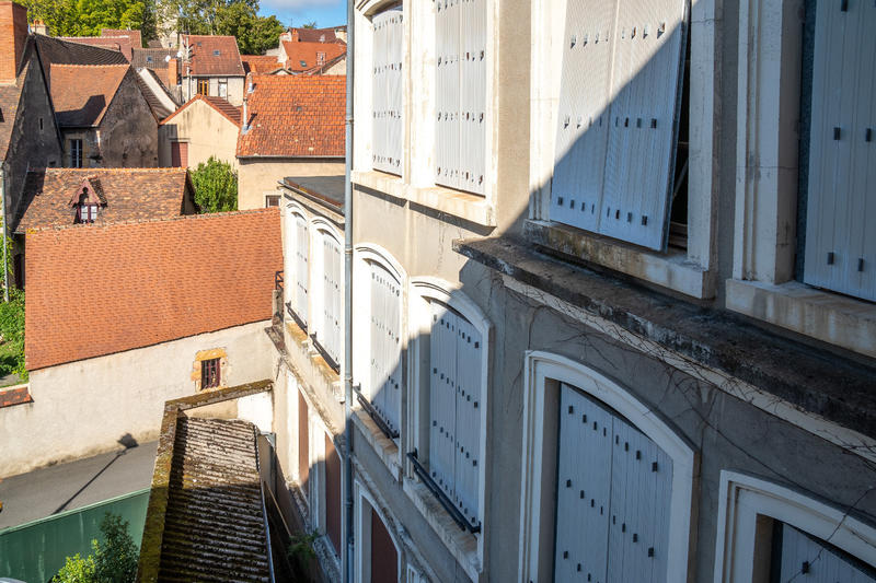 Immeuble - 1 210 m²